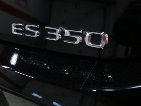 Used 2022 Lexus ES 350 Ultra Luxury w/ Accessory Package 2 FWD image 33