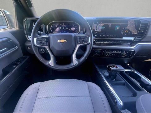 Used 2026 Chevrolet Silverado 1500 LT w/ Protection Package RWD image 7