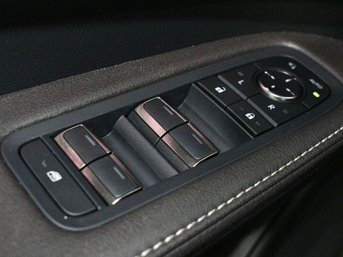 Used 2025 Lexus RX 350 Premium Plus w/ Accessory Package image 40