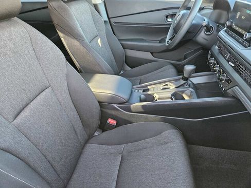 Certified 2025 Honda Accord SE image 13