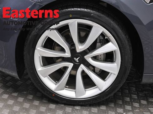 Used 2018 Tesla Model 3 Long Range RWD image 28