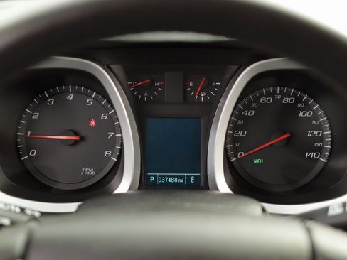 Used 2015 Chevrolet Equinox LT w/ Chrome Appearance Package image 11