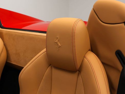 Certified 2012 Ferrari 458 Spider RWD image 65