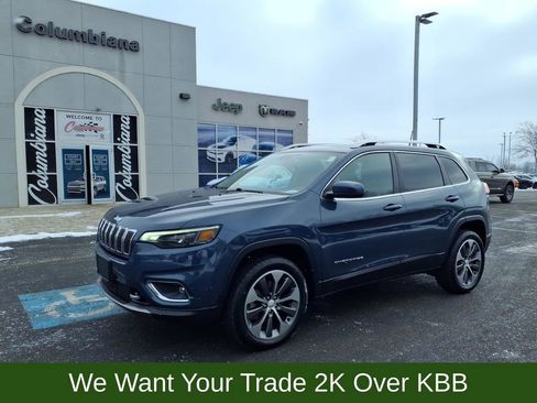 Used 2021 Jeep Cherokee Limited w/ Elite Package image 2