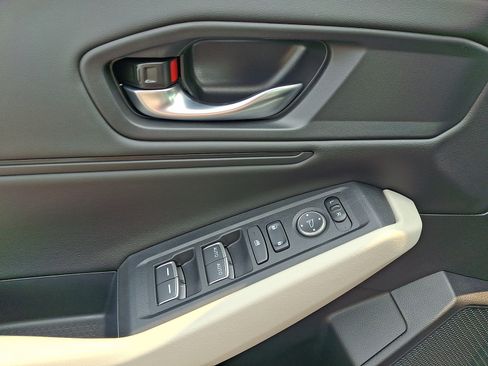 Certified 2025 Honda Accord SE image 12