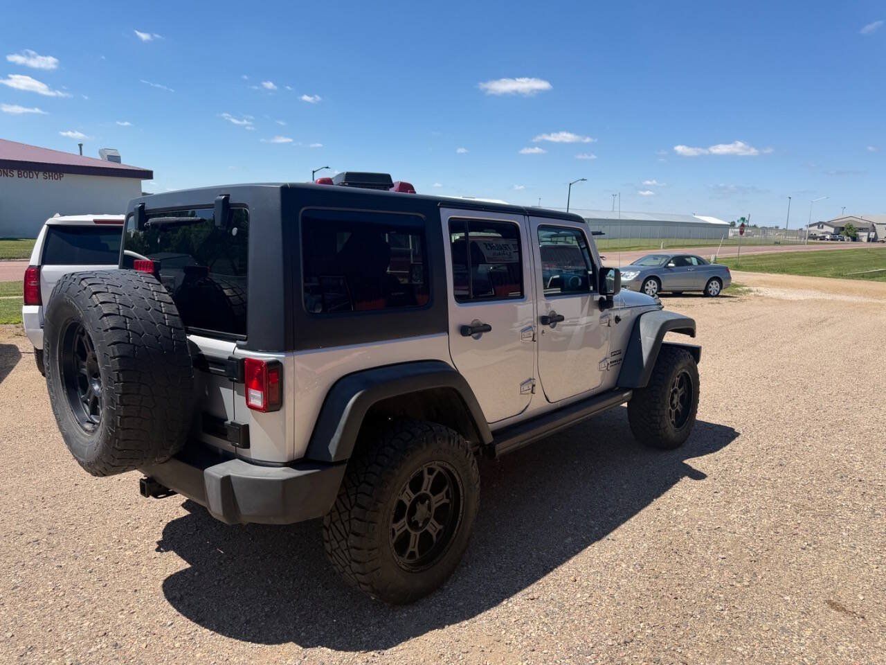 Used 2011 Jeep Wrangler Unlimited Sport AWD/4WD image 6
