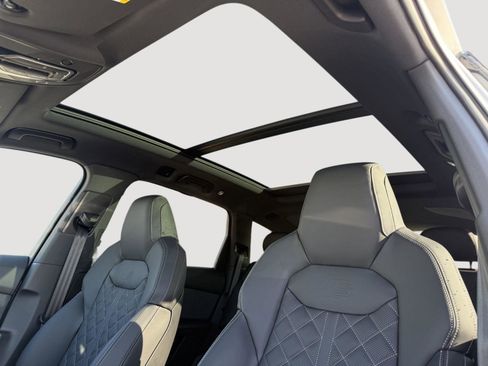New 2026 Audi SQ7 Premium Plus image 18