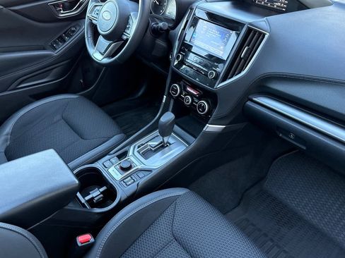 Used 2023 Subaru Forester Premium image 16