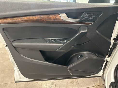 Used 2018 Audi Q5 2.0T Premium Plus image 17