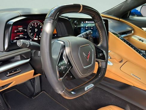 Used 2025 Chevrolet Corvette Z06 image 9