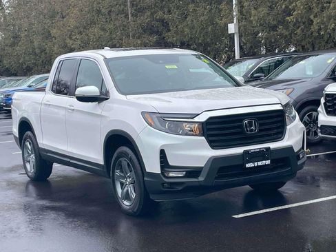 Certified 2023 Honda Ridgeline RTL image 1