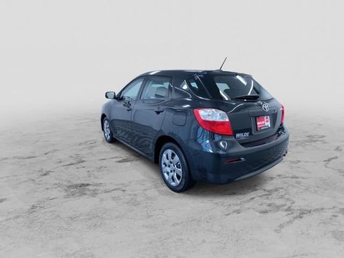 Used 2013 Toyota Matrix S FWD image 8