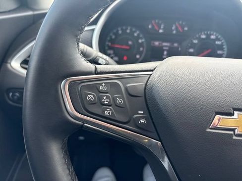 Used 2025 Chevrolet Malibu RS FWD image 25
