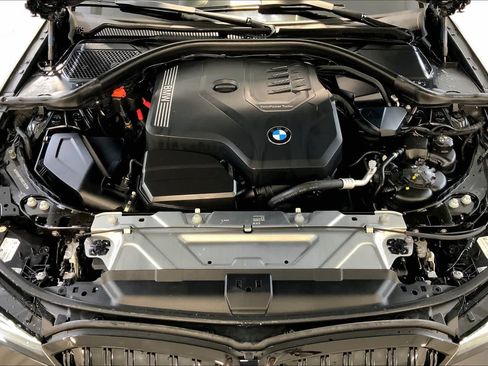 Used 2024 BMW 330i xDrive Sedan w/ M Sport Package AWD/4WD image 30