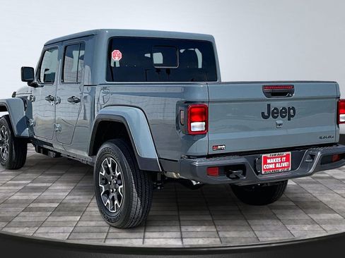 New 2026 Jeep Gladiator Sahara image 21
