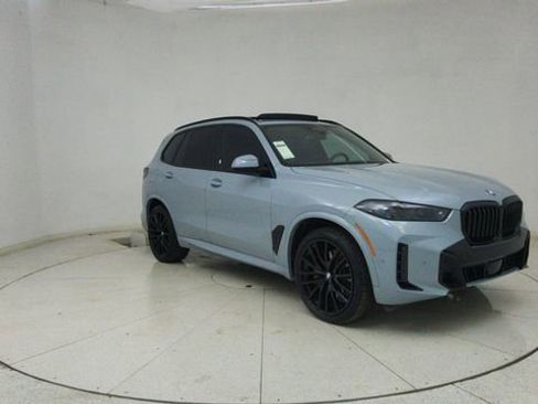 Used 2025 BMW X5 xDrive40i w/ M Sport Package image 69