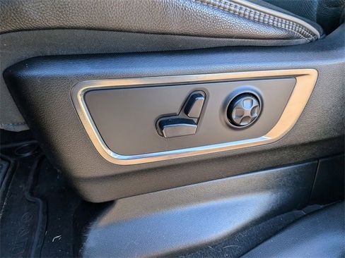 Used 2019 RAM 1500 Limited image 15