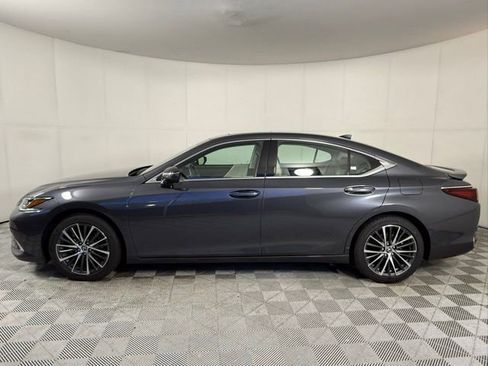 Certified 2025 Lexus ES 300h w/ Premium Package image 3