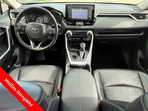 Used 2019 Toyota RAV4 XLE Premium w/ Cold Weather Package AWD/4WD image 13