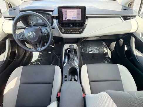 Used 2024 Toyota Corolla LE image 14