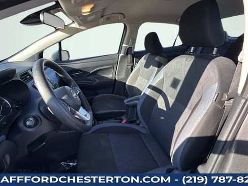 Used 2024 Nissan Versa SV FWD image 23