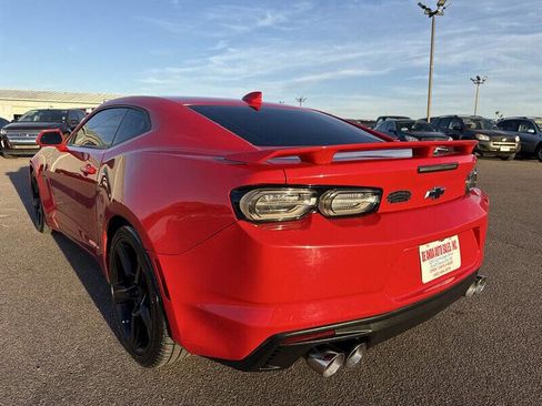 Used 2019 Chevrolet Camaro SS image 5