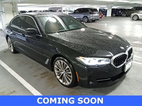Used 2023 BMW 540i xDrive w/ Executive Package image 4