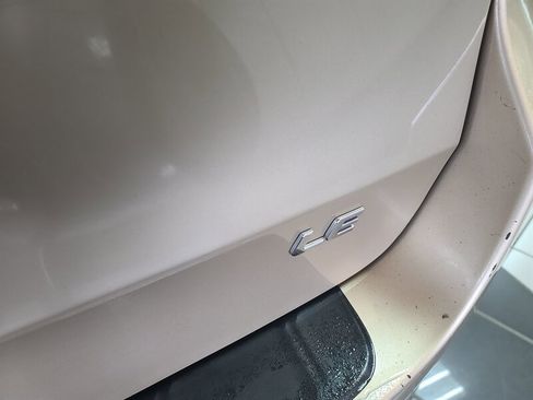 Used 2014 Toyota Sienna LE image 30