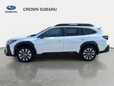 Used 2025 Subaru Outback Limited AWD/4WD image 8