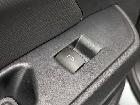 New 2026 Chevrolet Equinox EV RS image 27