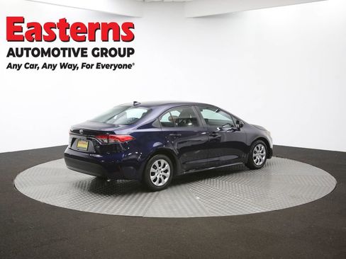 Used 2023 Toyota Corolla LE image 39