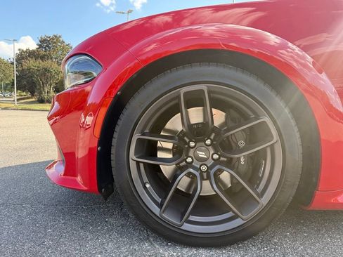 Used 2020 Dodge Charger Scat Pack RWD image 9