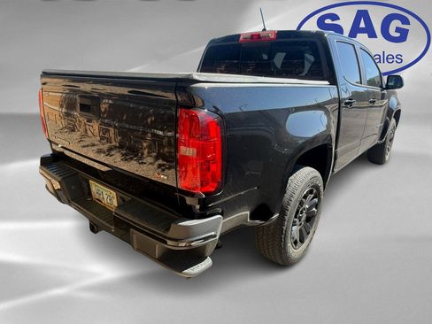 Used 2022 Chevrolet Colorado LT w/ Luxury Package image 3