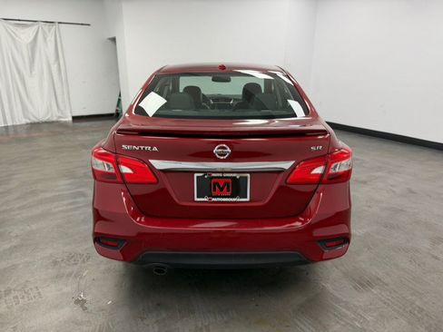 Used 2019 Nissan Sentra SR w/ Premium Package (SR) FWD image 6