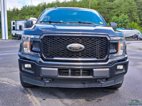 Used 2020 Ford F150 XLT w/ Equipment Group 302A Luxury AWD/4WD image 8
