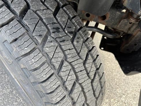 Used 2017 Jeep Wrangler Unlimited Rubicon w/ Dual Top Group image 4