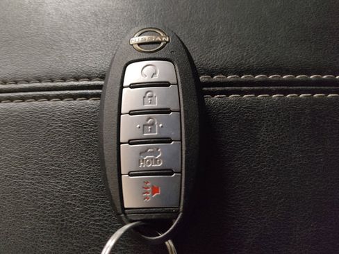 Used 2025 Nissan Altima 2.5 SV FWD image 32