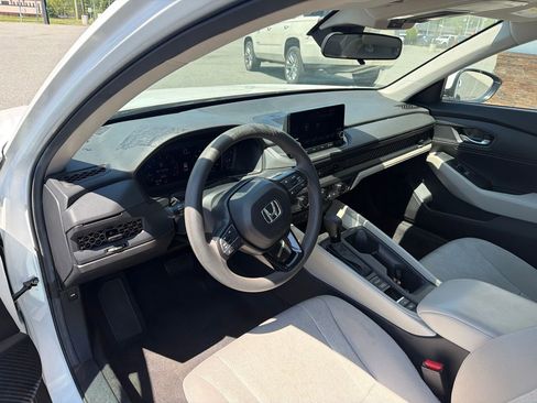 Used 2024 Honda Accord LX image 4