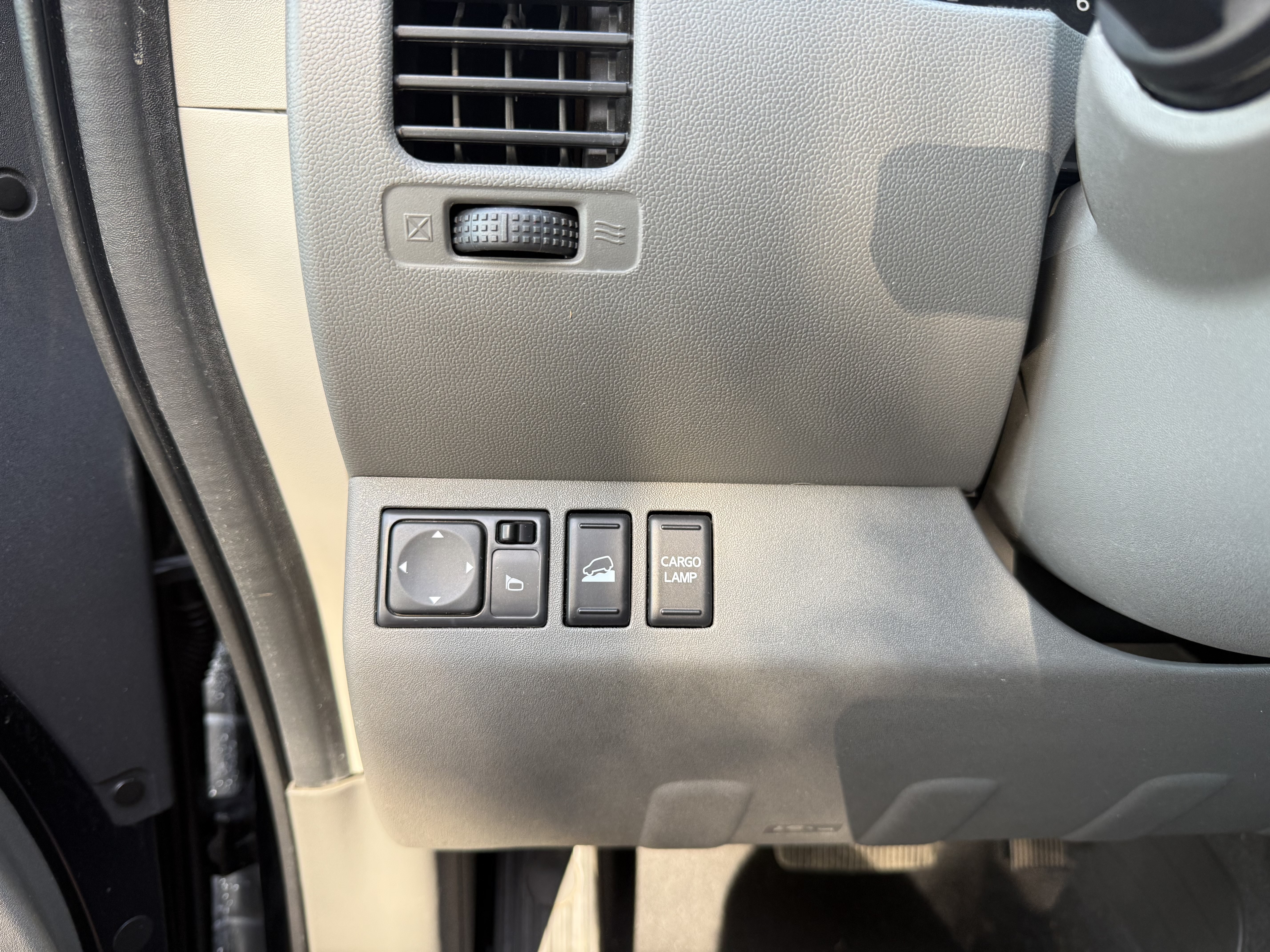 Used 2020 Nissan Frontier SV w/ SV Utility Package AWD/4WD image 21