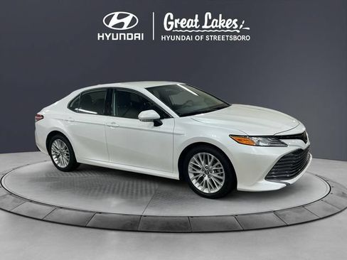 Used 2020 Toyota Camry XLE FWD image 8