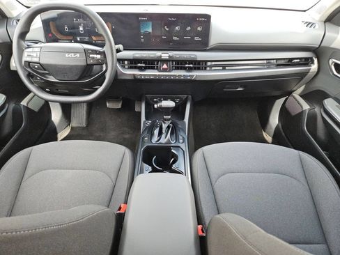 Used 2025 Kia K4 FWD image 19
