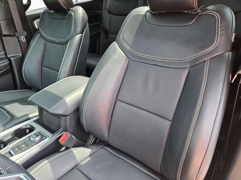Used 2020 Ford Explorer ST AWD/4WD image 18