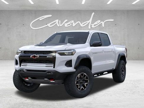 New 2026 Chevrolet Colorado ZR2 w/ Technology Package AWD/4WD image 6