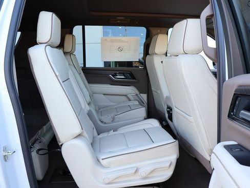New 2026 GMC Yukon XL Denali image 20
