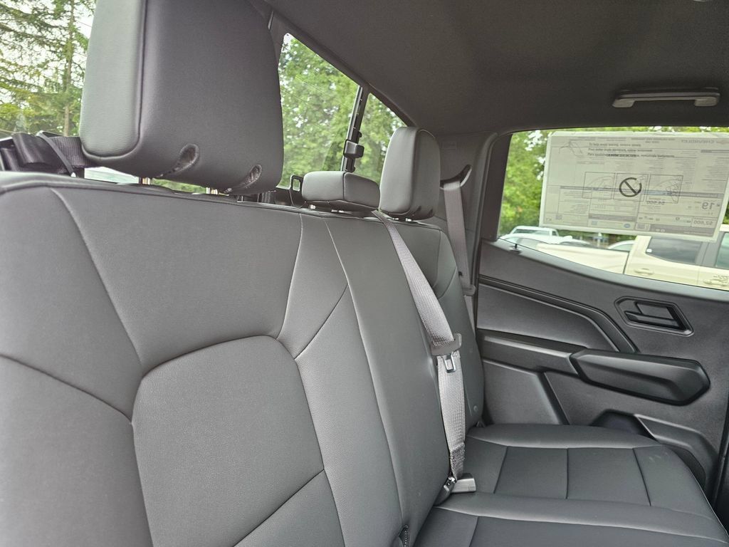 New 2026 Chevrolet Colorado Trail Boss AWD/4WD image 13