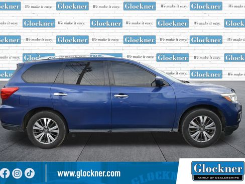 Used 2017 Nissan Pathfinder SV AWD/4WD image 12