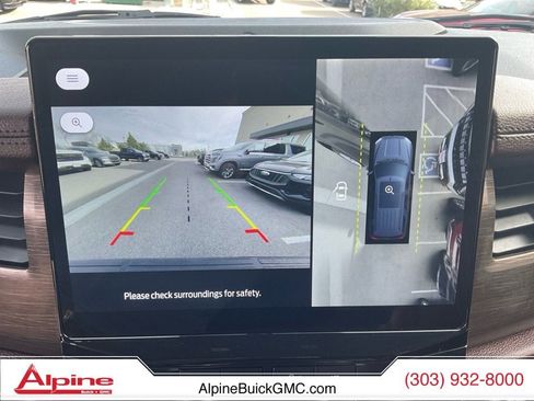 Used 2024 Ford Expedition Limited image 16