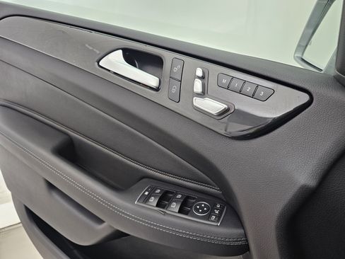 Used 2016 Mercedes-Benz GLE 350 image 13