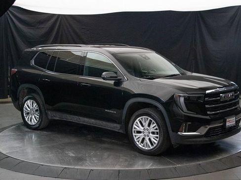 Used 2024 GMC Acadia Elevation image 2