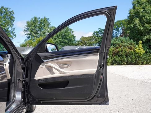 Used 2014 BMW 528i Sedan RWD image 35